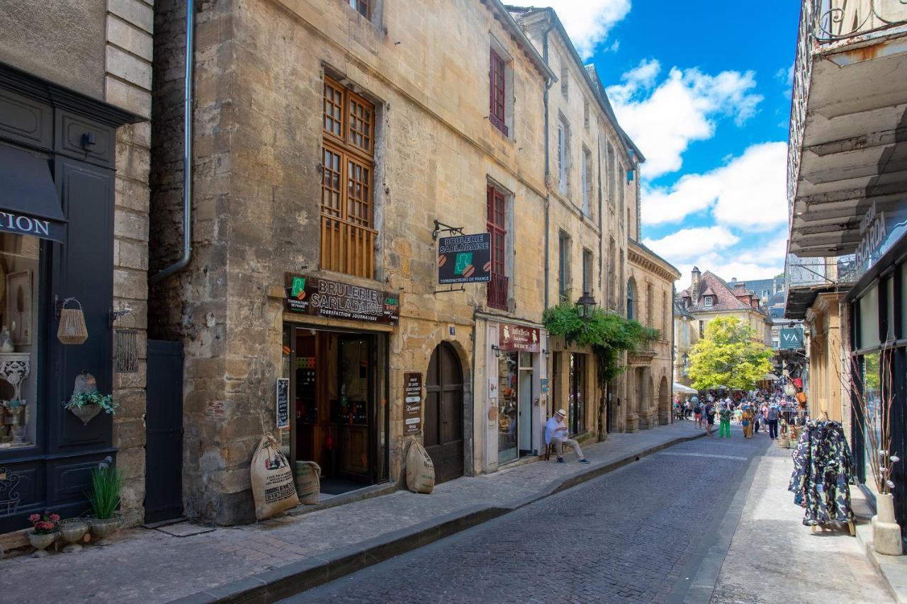 Les Flamboyants Daire Sarlat-la-Canéda Dış mekan fotoğraf