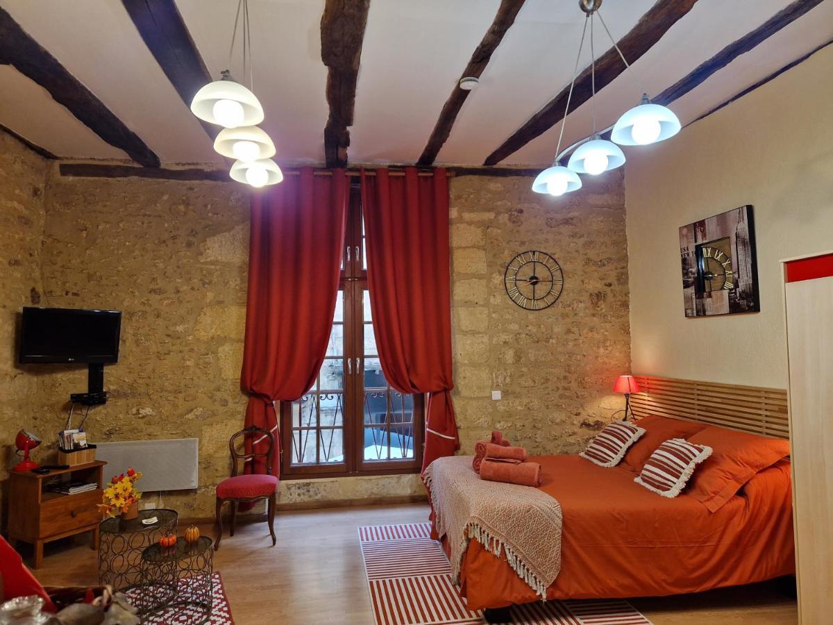 Les Flamboyants Daire Sarlat-la-Canéda Dış mekan fotoğraf