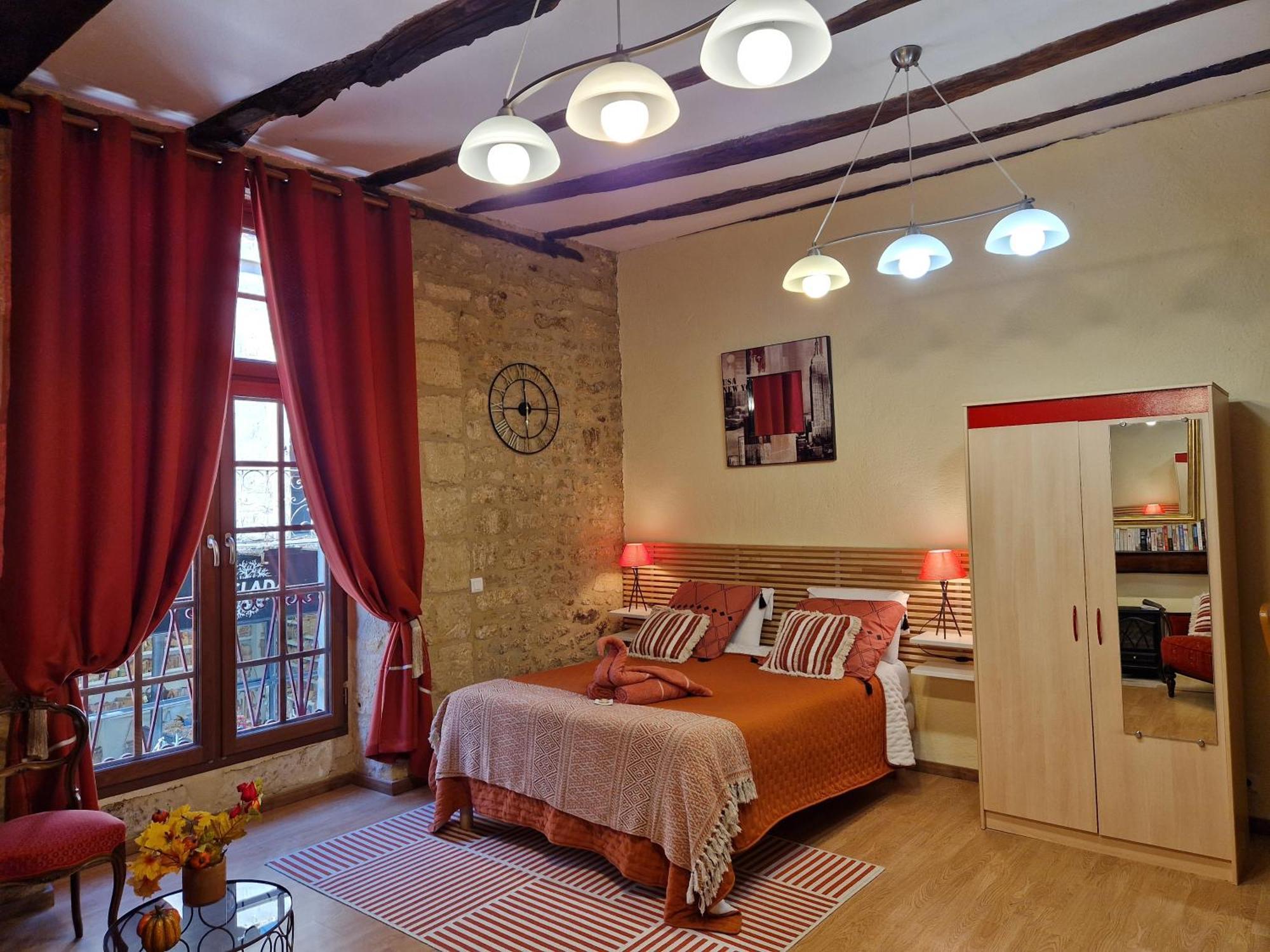 Les Flamboyants Daire Sarlat-la-Canéda Dış mekan fotoğraf